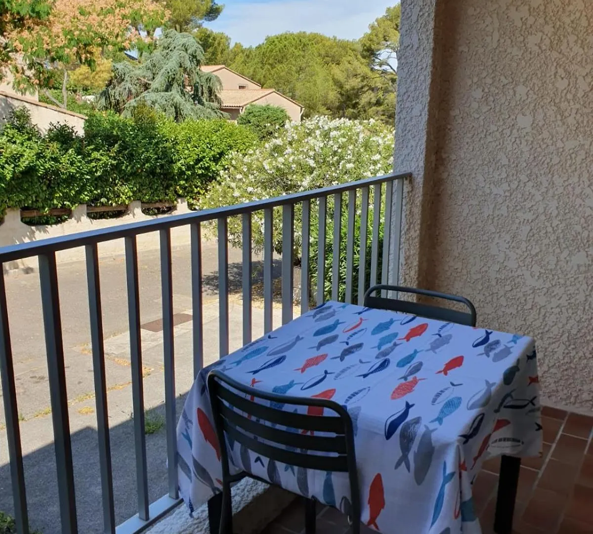 Petit Paradis Sanaryen Apartment